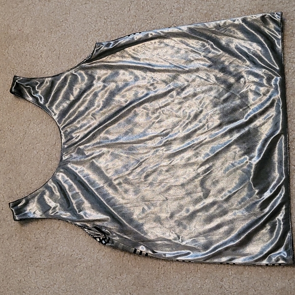 Reversible! 4 ways! - Picture 2 of 14